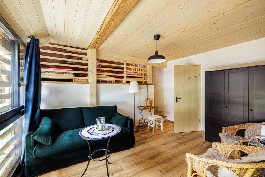 Uelis-stoeckli-gaestezimmer Auf Bauernhof Mit Billiard Und Alpakatrekking * Meikirch