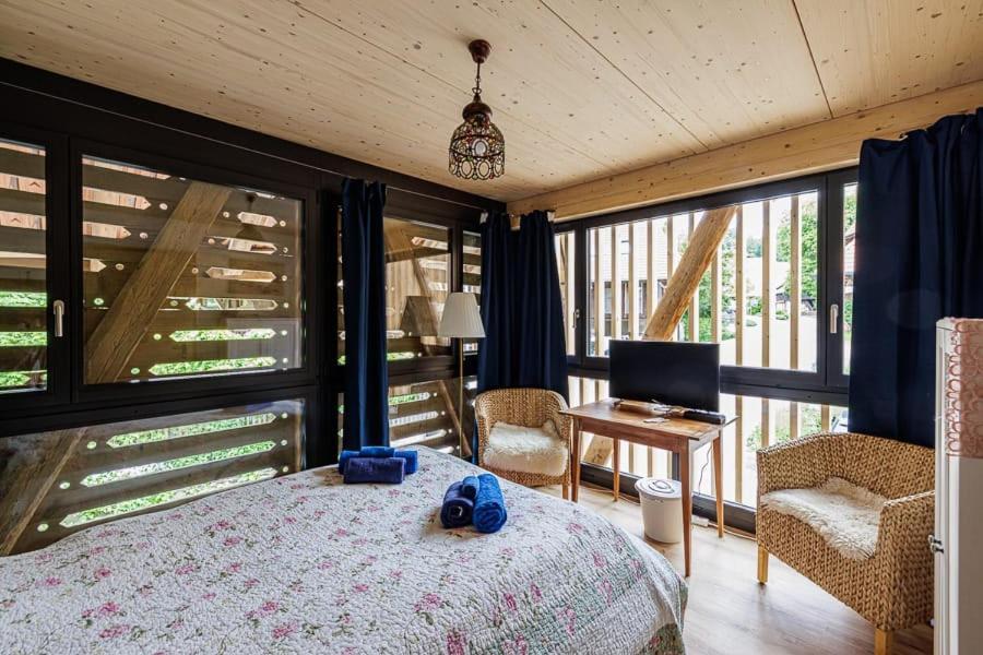 Farm stay Uelis-stoeckli-gaestezimmer Auf Bauernhof Mit Billiard Und Alpakatrekking *